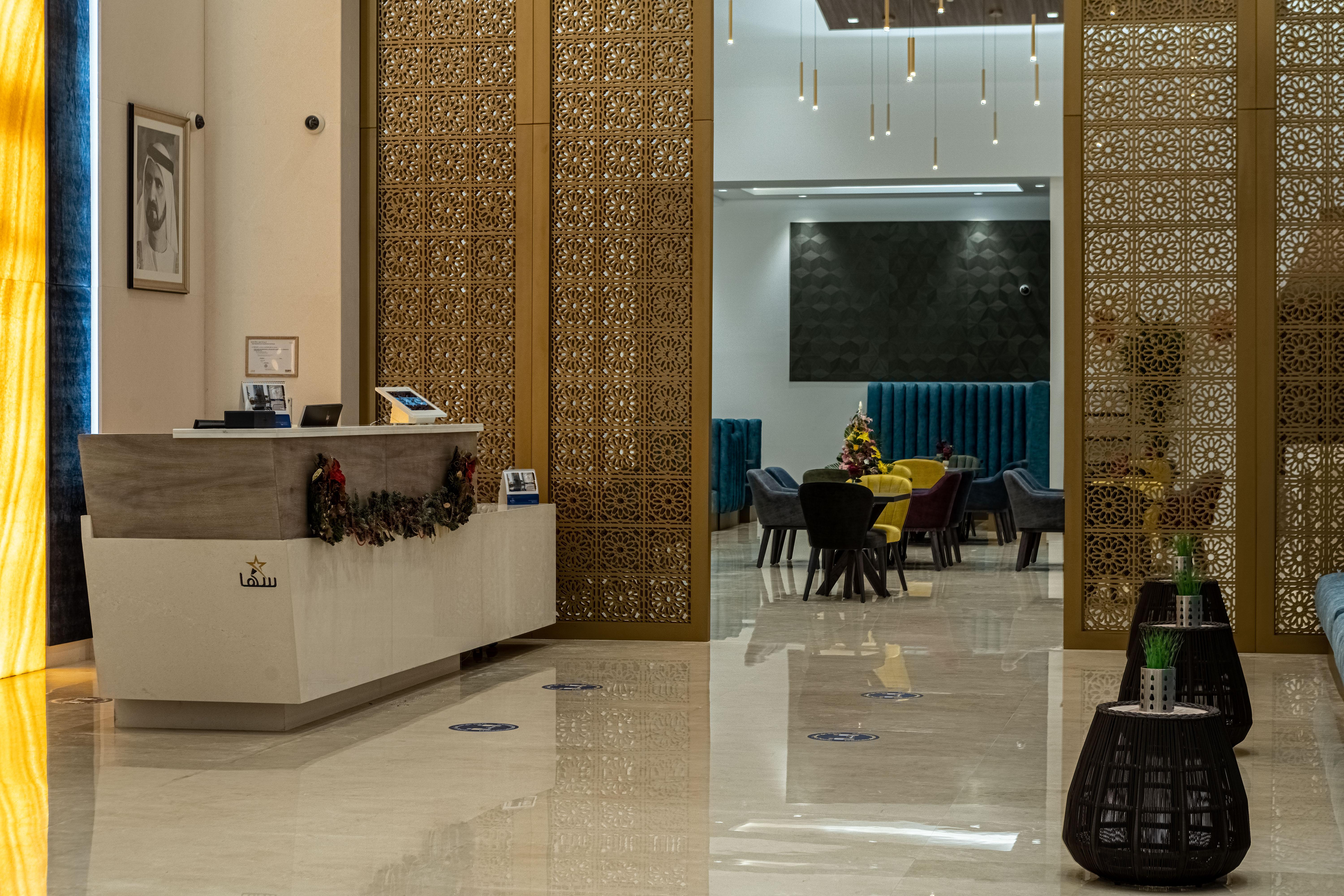 Suha Mina Rashid Hotel Apartments Dubai Exterior photo